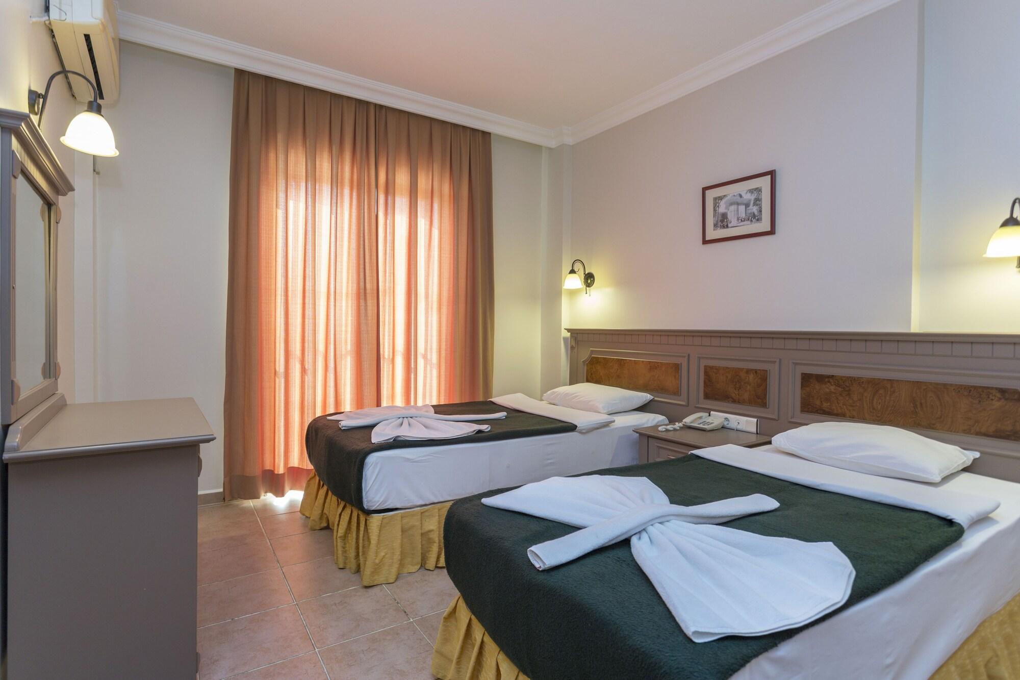 Club Amaris Apartment Marmaris Buitenkant foto